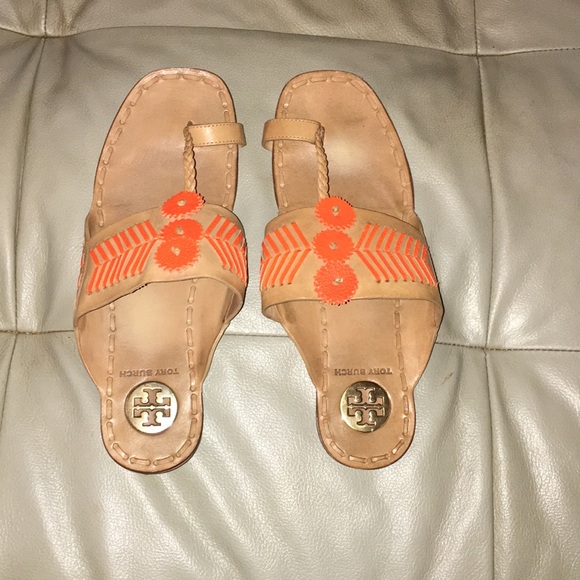 Tory Burch Shoes - Tory Burch toe ring sandal